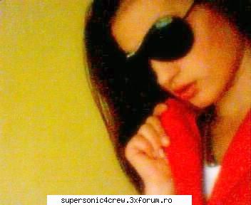cioby ochelari mei sunt mai decat tai cat tai ...glumesc kiss