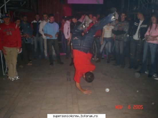 un-x oki vedem atuni... primit email niste b-boy din moldova (kisinau) zis vin ei...