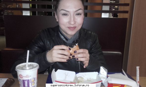 2017 coming up! - kcklmdls yum yum c donalds - Poze!!!