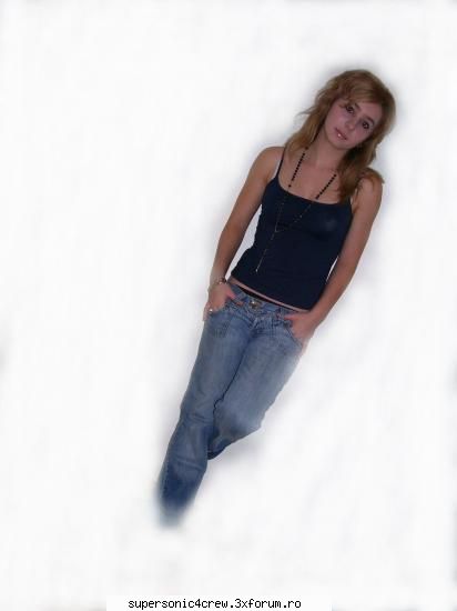 CLAUDIU SI FETELE..PAGINA 3...continuarea paginii 2 - hmm..hy JiGGaLoo....who r u??? - ANUL 2006 RECYCLE BIN