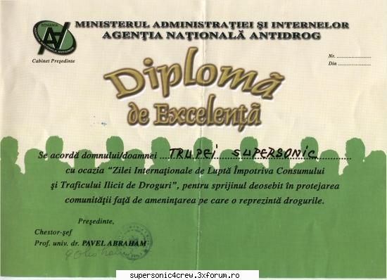 diplome si premii