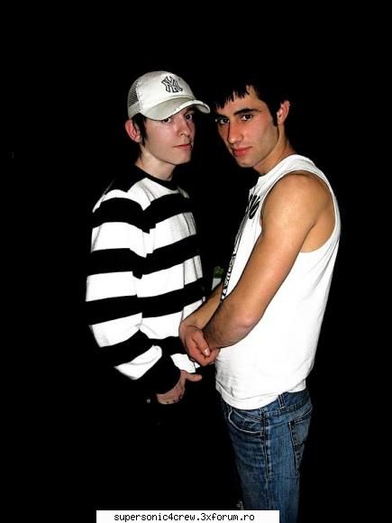 bros freak