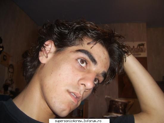 JUST US - nice enciuu..but my girl loves me:D:D - TRUPE PRIETENE