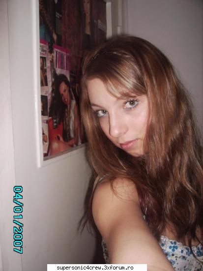 poop dulce deea...o super fii k meriti! prietenii stiu de ce:p just us