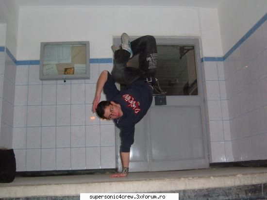 JUST US - nu am fost la niciun crew sau trupa de break - TRUPE PRIETENE