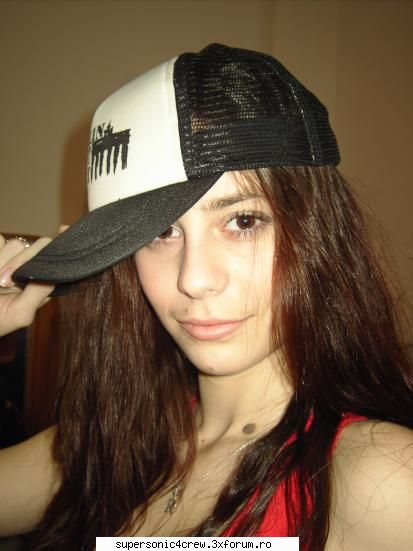 JUST US - me.......cu shapk stiu yo cui - TRUPE PRIETENE