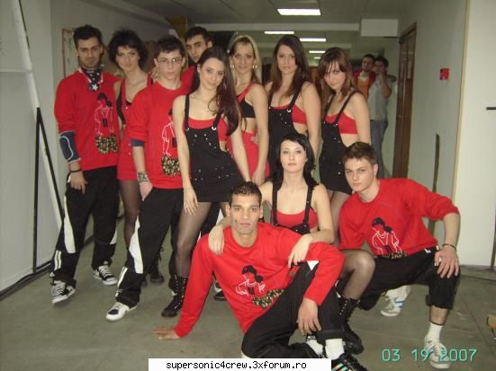 JUST US - roxx_justus - TRUPE PRIETENE
