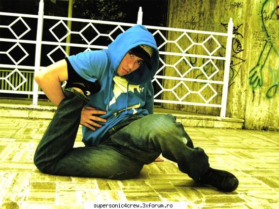 Jr. the ncult photo gallery - jr - ANUL 2006 RECYCLE BIN