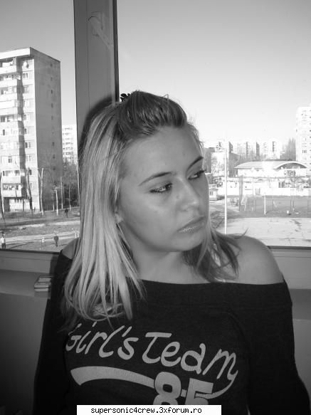 POZE NOI PUNETI AICI!! - shakira_ss - Poze!!!