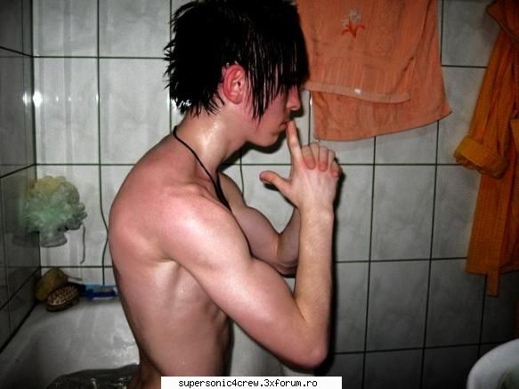 POZE NOI PUNETI AICI!! - ..::FrEaK oUt::.. - Poze!!!