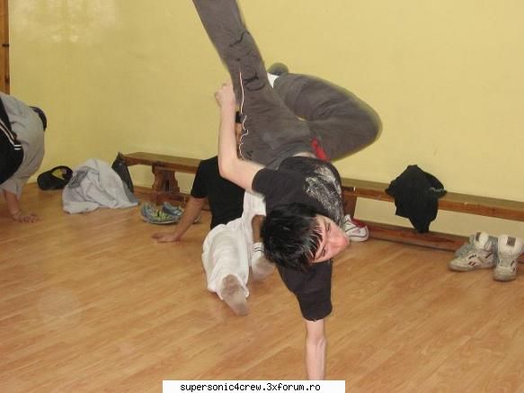 POZE NOI PUNETI AICI!! - ..::FrEaK oUt::.. - Poze!!!