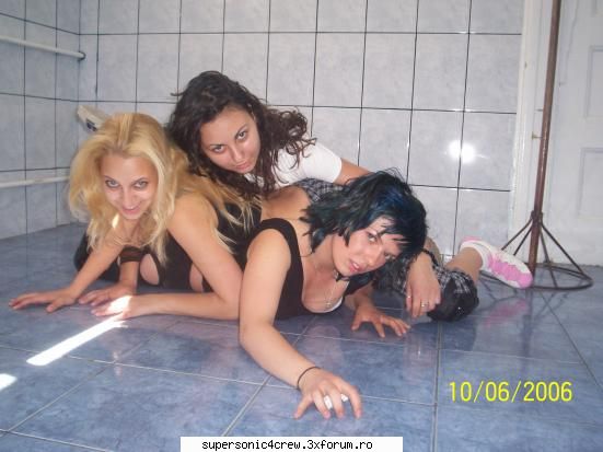 POZE NOI PUNETI AICI!! - lory_toxic - Poze!!!
