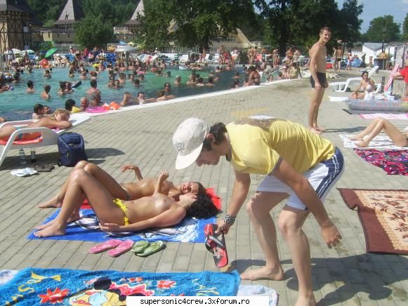 POZE Relaxare-Medicala Baile Felix - mayo cauta nisipul....da e daor ciment - Poze!!!