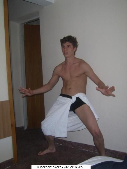 a trebuit sa o fac si pe by bboy usa poze baile felix