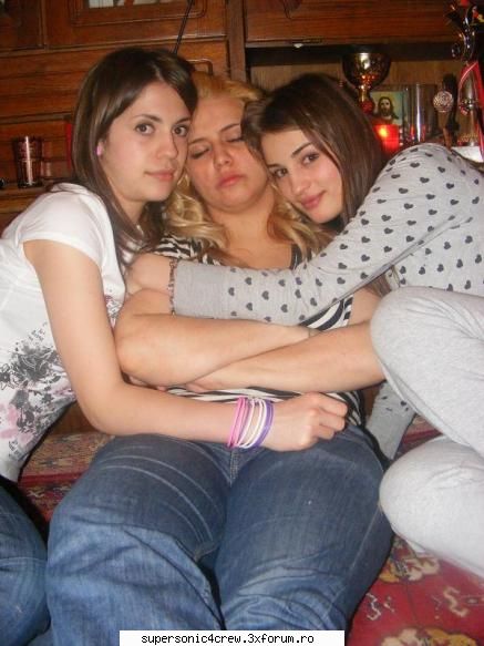 iubire mare in trupa: honey, andra, alina pastele 2008