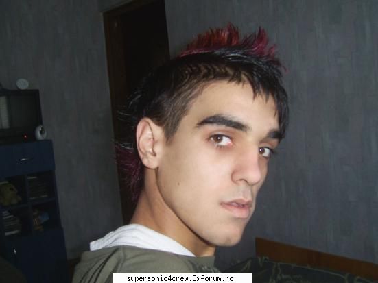 my new look..nu e asa reusita poza... restul din supersonic