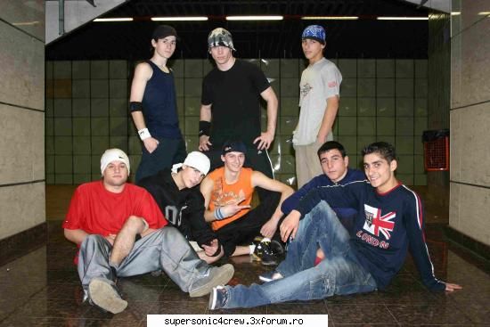 Trupa Connection Crew - Cu gasca pana mea poza de grup :D - TRUPE PRIETENE
