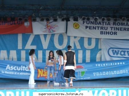 Trupa de streetdance!!! - nympheea dance 2005 oradea....poza de la - ANUL 2005 RECYCLE BIN