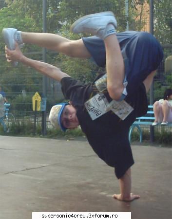 Trupa de streetdance!!! - cuuuuuuuuuuul intoarsa la 90 de grade :P damn ce - ANUL 2005 RECYCLE BIN