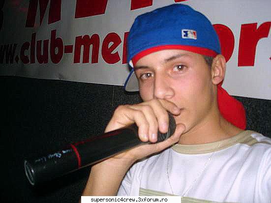 UN-X - poze victor duminica - TRUPE PRIETENE