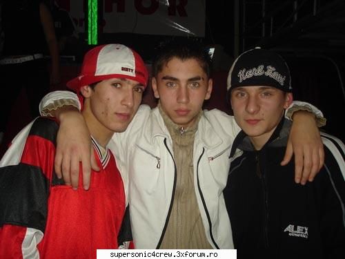 UN-X - Fagiany Tiby si Vlad adik yo :) - TRUPE PRIETENE