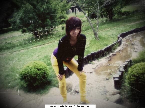 :dinti: hop ji io la poza :rotfl: myss_mayo