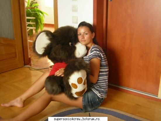 poze orice fel - eu si ursu d plush...hyhyhy - Poze!!!